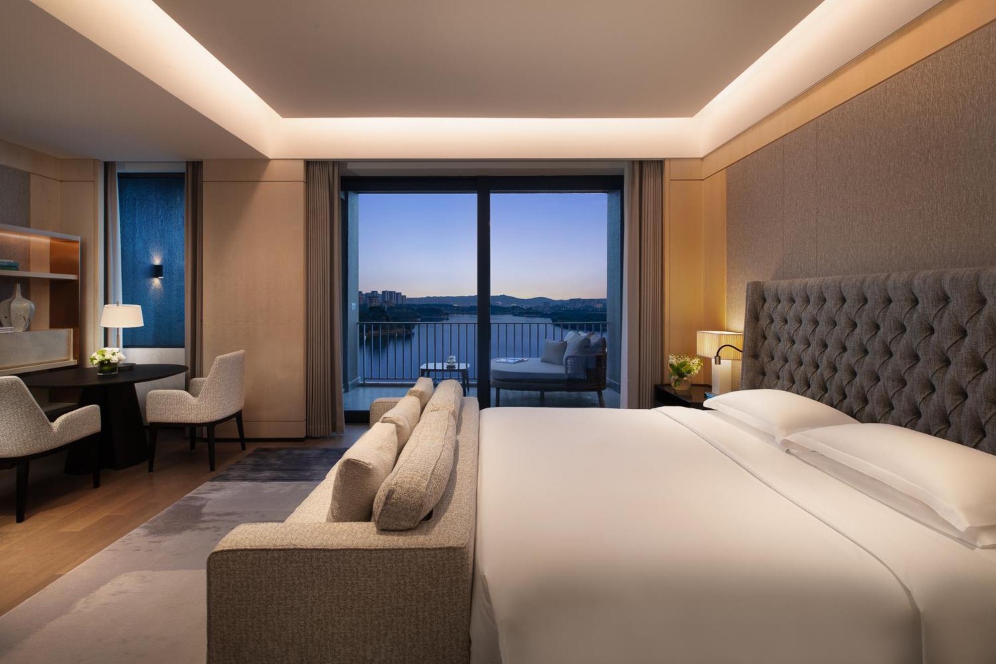 Отель Hyatt Regency Dongguan Дунгуань Экстерьер фото
